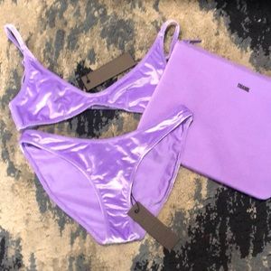 Velvet light purple top, normal coverage bottom with bag set.